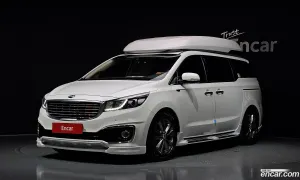 Kia Canival Prestige High roof 9-seater Hi-Limousine 2018