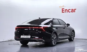 Kia K8 Noblesse 2.5 Gasoline 2WD 2022