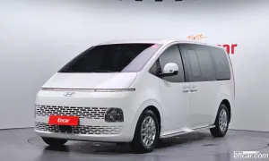 Hyundai Staria Modern Cargo 5-Seater 2025