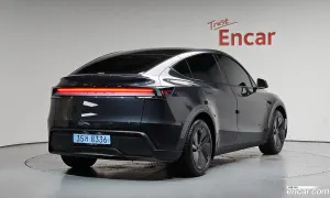 Tesla Model y RWD 2025