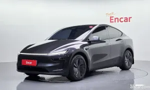 Tesla Model y RWD 2025