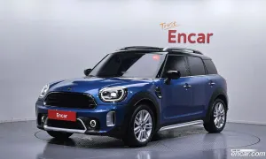 Mini Countryman 2nd Gen Classic Plus Launch Pack 2023