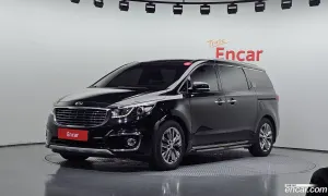 Kia Canival 9-seater Prestige 2017