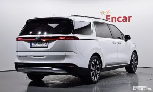 Kia Canival 9-Seater Signature 2021