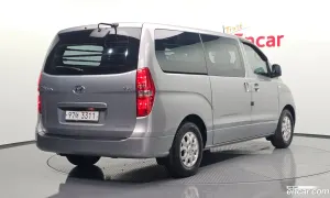 Hyundai Starex CVX Premium 5-Seater VAN 2014