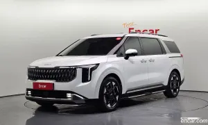 Kia Canival 9-Seater Signature 2025
