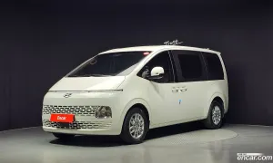 Hyundai Staria Modern Cargo 3-Seater 2023