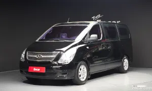 Hyundai Starex CVX Deluxe 3-Seater VAN 2013