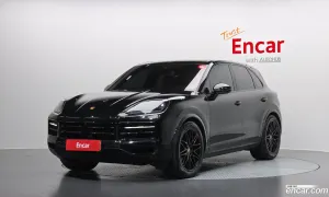 Porsche Cayenne 3.0 2024