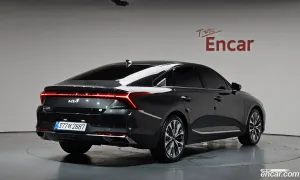 Kia K8 Noblesse 2.5 Gasoline 2WD 2021