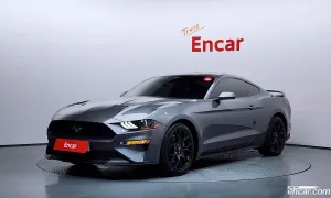 Ford Mustang Coupe 2021