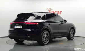 Porsche Cayenne 3.0 E-Hybrid 2023