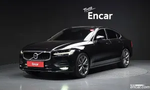 Volvo S90 D5 AWD Momentum 2017