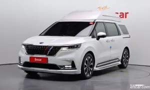 Kia Canival Signature 9-Seater Hi-Limousine 2021