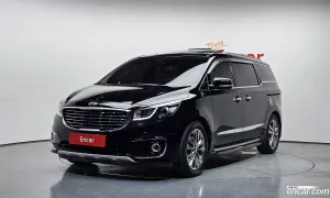 Kia Canival 9-seater Noblesse 2016