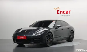 Porsche Panamera 3.0 AWD 2018