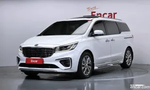 Kia Canival President 7-Seater Limousine 2019