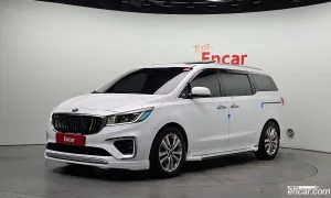 Kia Canival President Gasoline 7-Seater Limousine 2018
