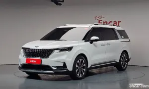 Kia Canival 9-Seater Noblesse 2020