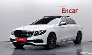 Mercedes-benz E-class E220d 4MATIC Exclusive 2017