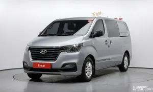 Hyundai Starex Smart Van 5-Seater 2019