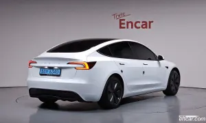 Tesla Model 3 RWD 2024