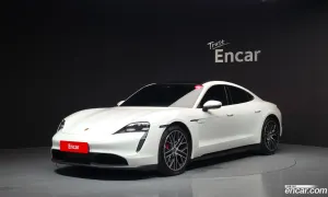 Porsche Taycan 4S 2021