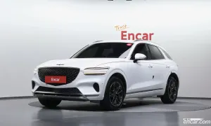 Genesis Gv70 2.5T Gasoline AWD 2021