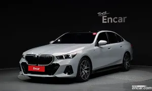 Bmw 5-series 520i M Sport 2025