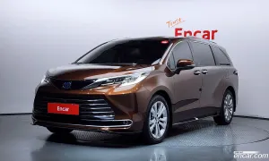 Toyota Sienna 2.5 Hybrid 2WD 2022