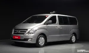 Hyundai Starex Smart 12-Seater Wagon 2015