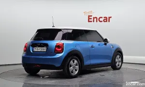 Mini Cooper Third Generation Standard 2018