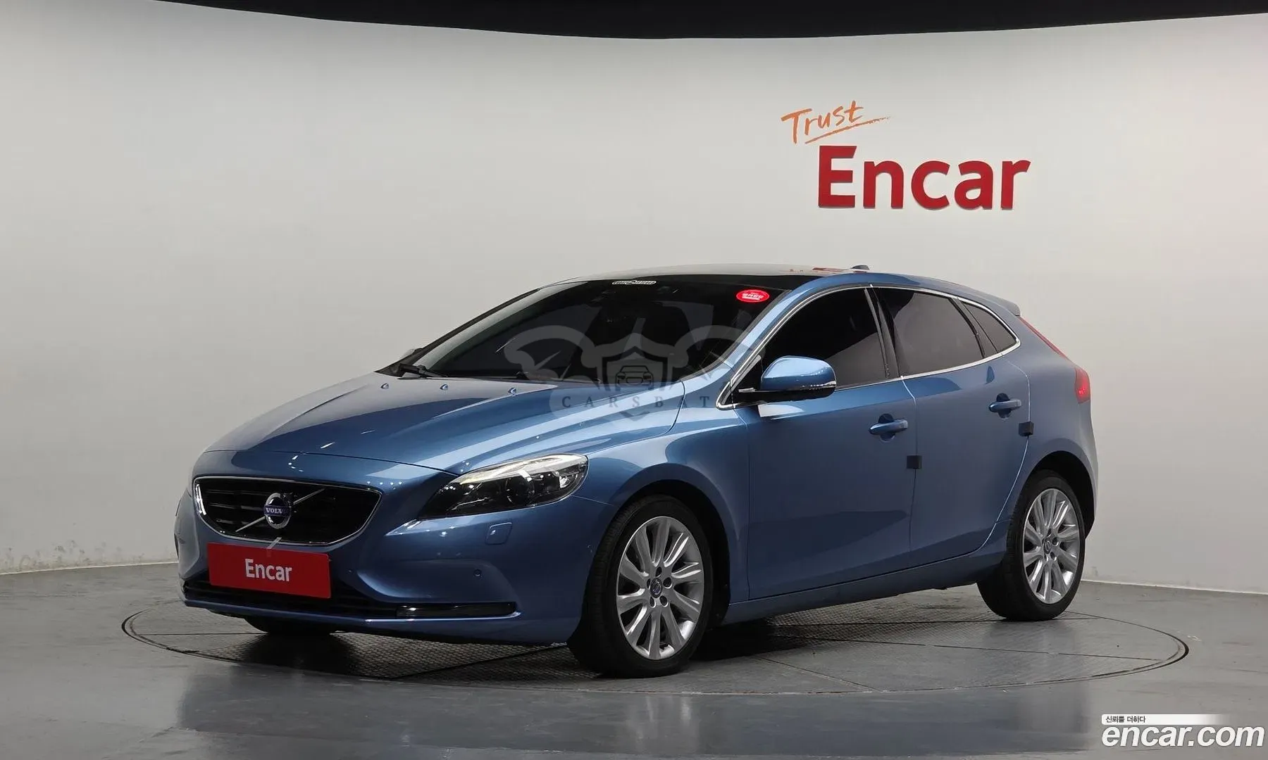 Volvo V40 2nd D2 2015