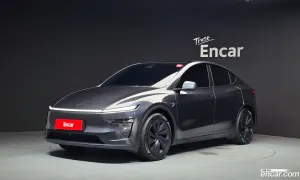 Tesla Model y RWD 2025