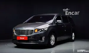 Kia Canival 11-seater Deluxe 2015