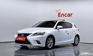 Lexus Ct200h ZWA10 1.8 Supreme 2015