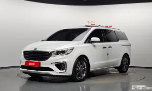 Kia Canival President 7-Seater Limousine 2019