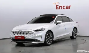 Kia K8 Noblesse 2.5 Gasoline 2WD 2021