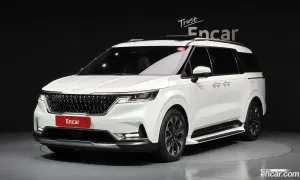 Kia Canival 9-Seater Signature 2023