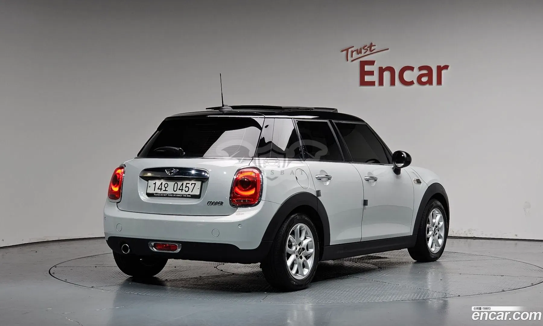 Mini Cooper 3rd 5Door HIGH 2016