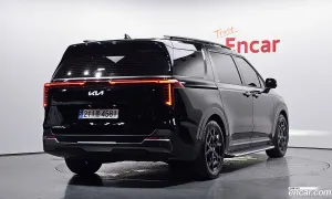 Kia Canival 7-Seater Gravity 2023