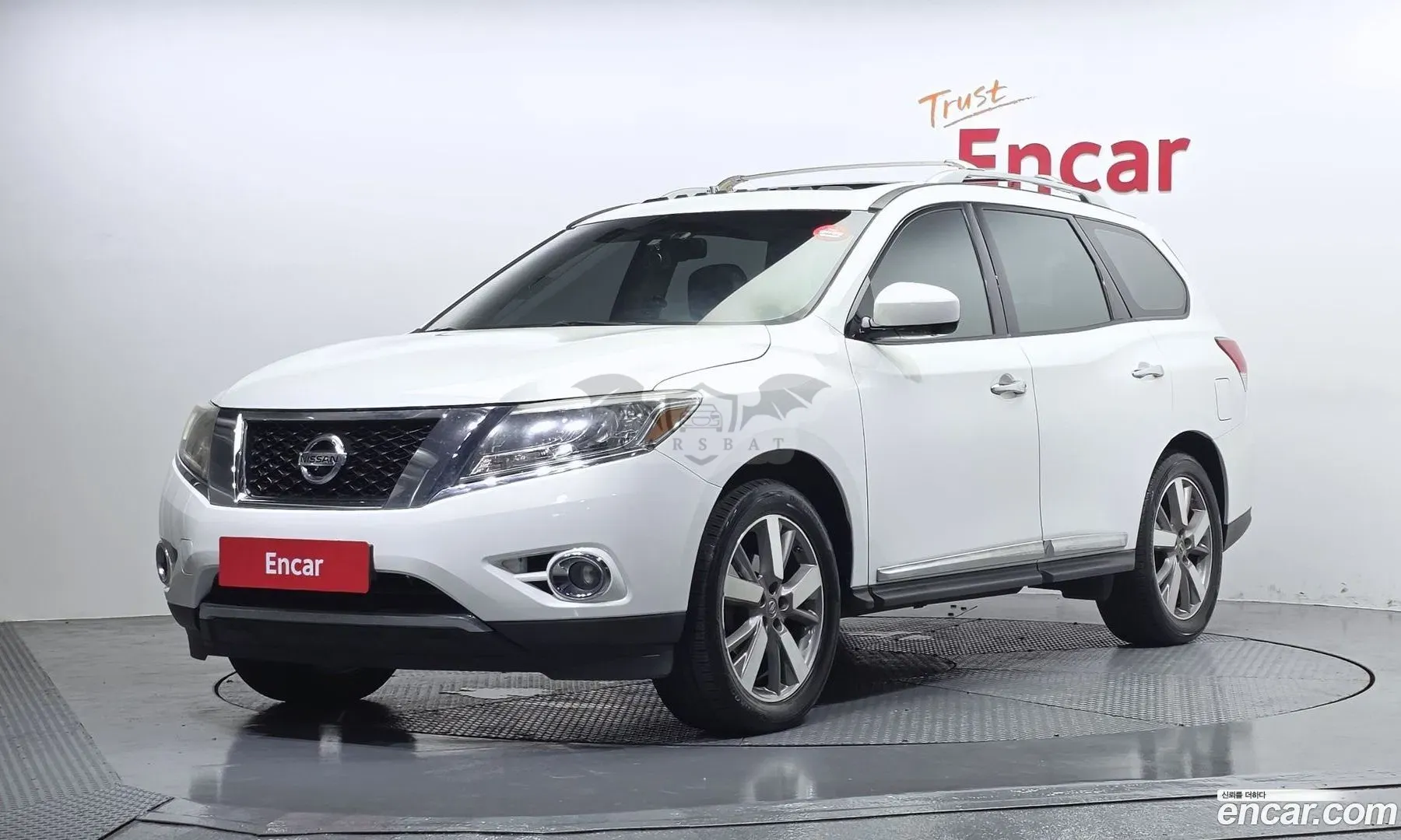 Nissan Pathfinder 3.5 4WD 2014