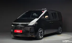 Hyundai Staria Inspiration 4WD Lounge 9-Seater 2024