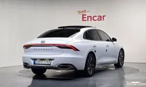 Hyundai Grandeur Le Blanc 2022