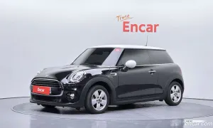 Mini Cooper Third Generation Standard 2018