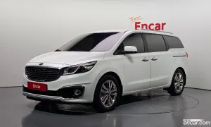 Kia Canival 9-seater Prestige 2014