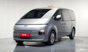Hyundai Staria Modern Cargo 5-Seater 2023