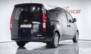 Hyundai Staria Modern Cargo 3-Seater 2021