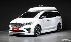 Kia Canival Noblesse 9-seater Hi-Limousine 2016