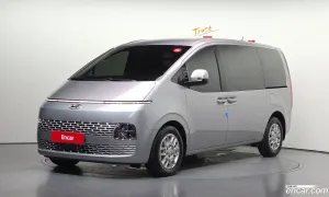 Hyundai Staria Modern Cargo 3-Seater 2023